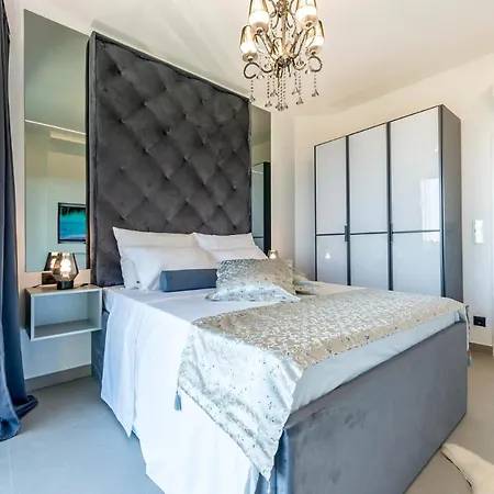 Βίλα Brasina Sleeps 7 With Pool Air Con And Wifi *